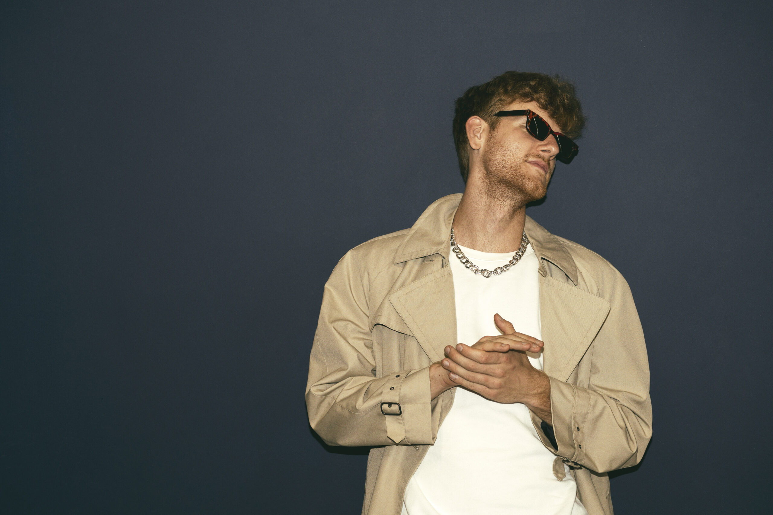 jovens-amigos-se-divertindo-juntos